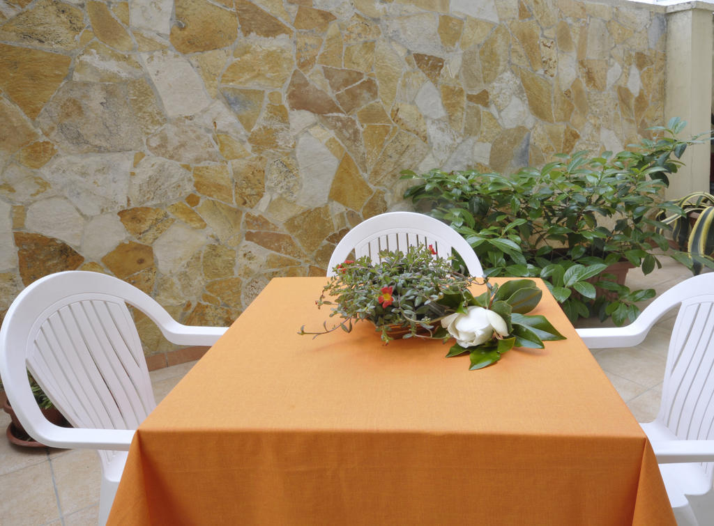 Barocco.Oberdan Bed & Breakfast เลชเช ภายนอก รูปภาพ