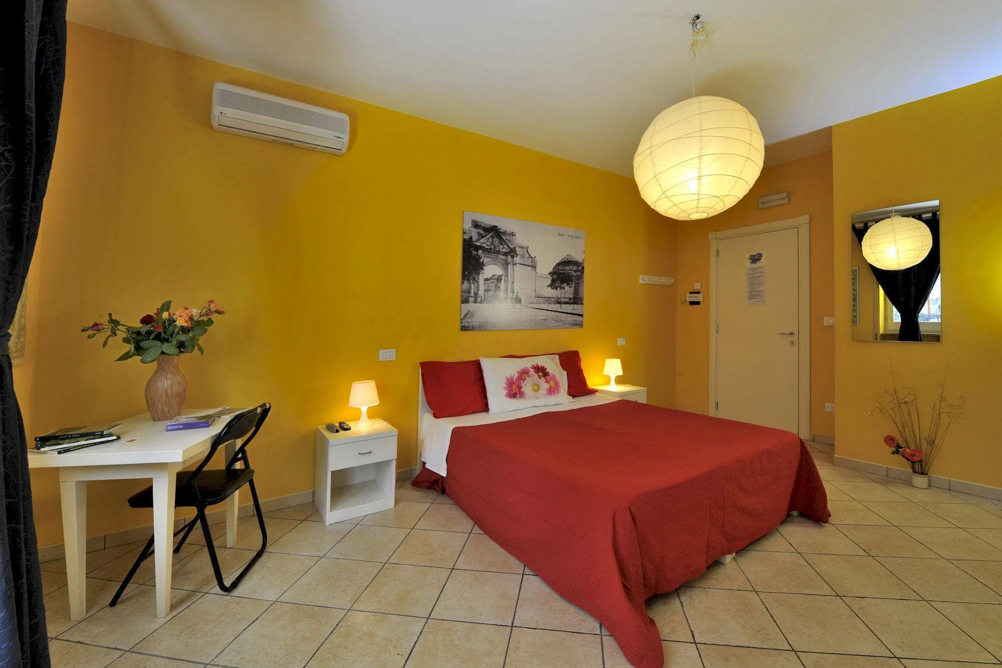 Barocco.Oberdan Bed & Breakfast เลชเช ภายนอก รูปภาพ