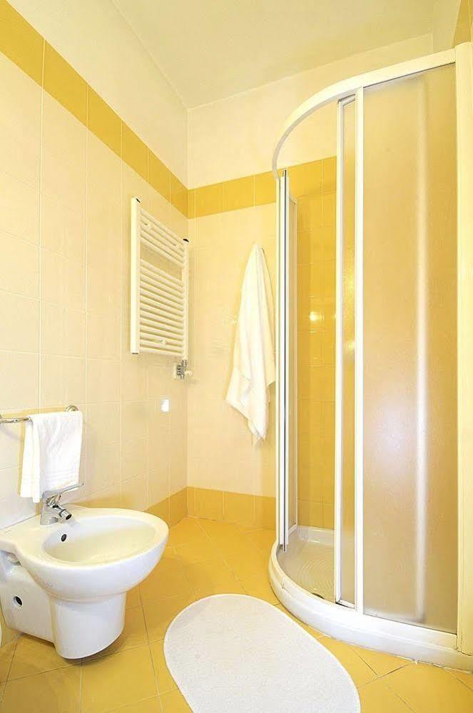 Barocco.Oberdan Bed & Breakfast เลชเช ภายนอก รูปภาพ
