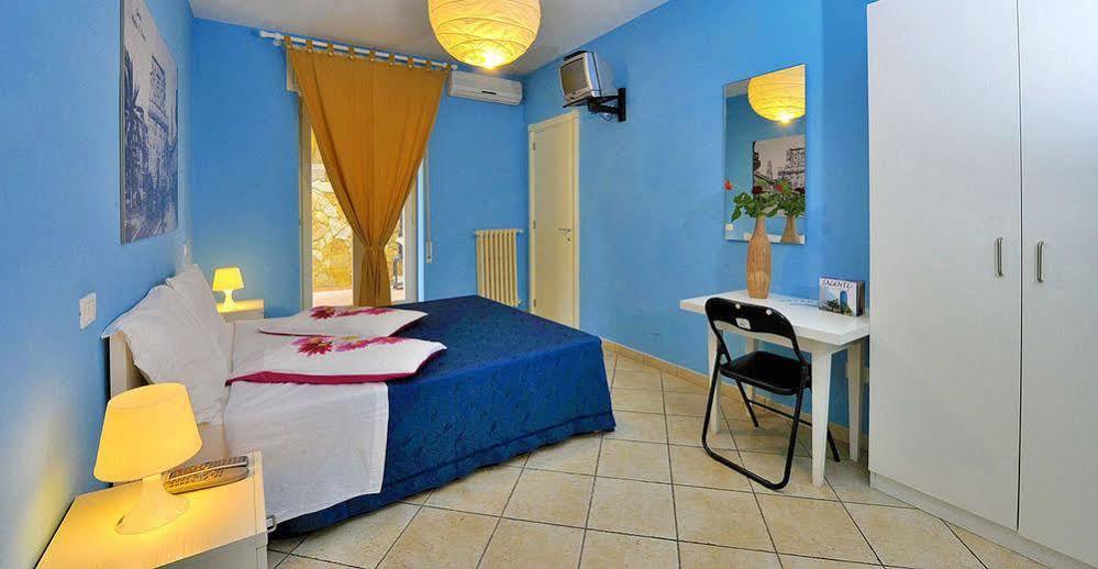 Barocco.Oberdan Bed & Breakfast เลชเช ภายนอก รูปภาพ